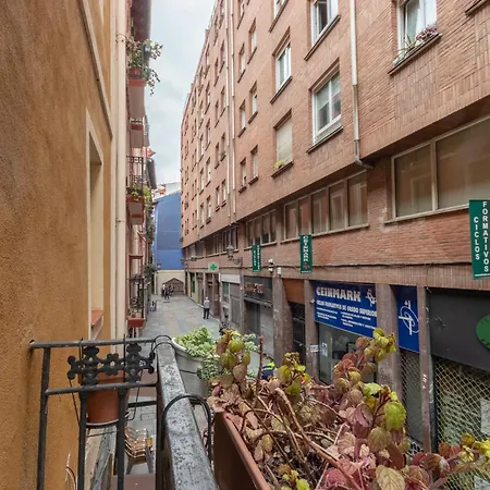 Iturribide By People * Bilbao